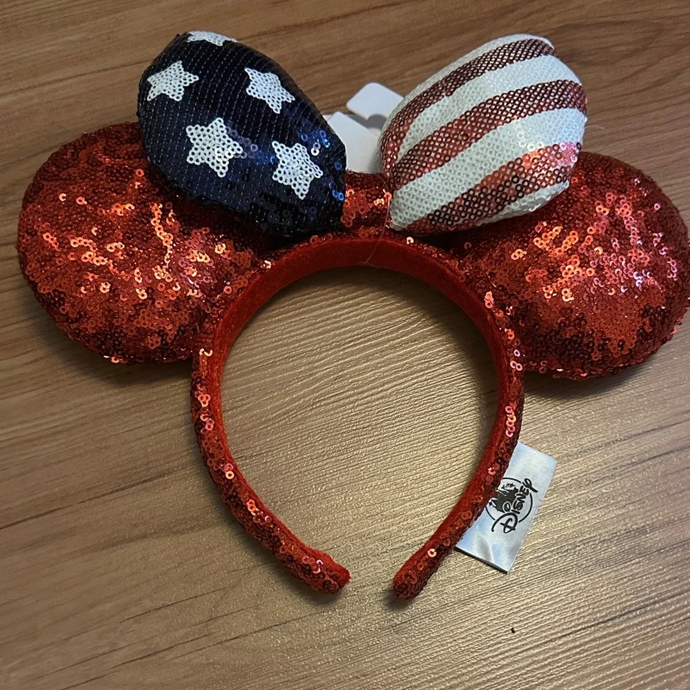 Disney Minnie Mouse Ears Headband Red Sequin Bow Adult New w/ Tags - Picture 1 of 4